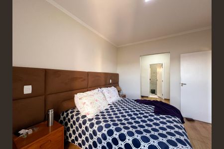 Casa de condomínio para alugar com 260m², 3 quartos e 4 vagas Casa de condomínio para alugar com 260m², 3 quartos e 4 vagasSuíte 2