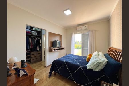 Casa de condomínio para alugar com 260m², 3 quartos e 4 vagas Casa de condomínio para alugar com 260m², 3 quartos e 4 vagasSuíte 3