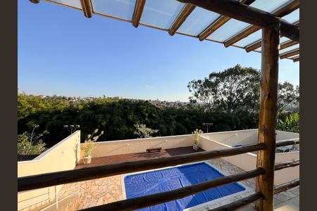 Casa de condomínio para alugar com 260m², 3 quartos e 4 vagas Casa de condomínio para alugar com 260m², 3 quartos e 4 vagasVista da Sala de Jantar 2