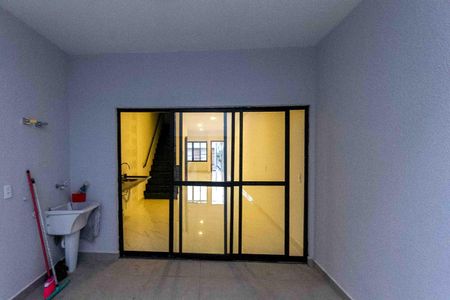 Casa à venda com 120m², 3 quartos e 2 vagasÁrea de Serviço