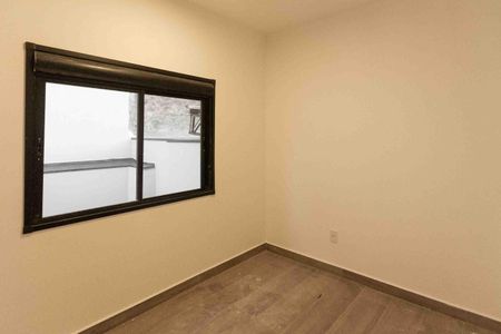 Casa à venda com 120m², 3 quartos e 2 vagasSuíte 02