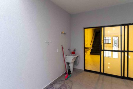 Casa à venda com 120m², 3 quartos e 2 vagasÁrea de Serviço