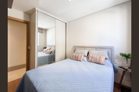Apartamento à venda com 130m², 2 quartos e 2 vagas Apartamento à venda com 130m², 2 quartos e 2 vagasQuarto