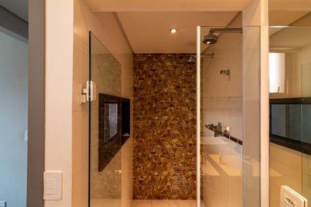 Apartamento à venda com 210m², 3 quartos e 3 vagasBanheiro suíte 2