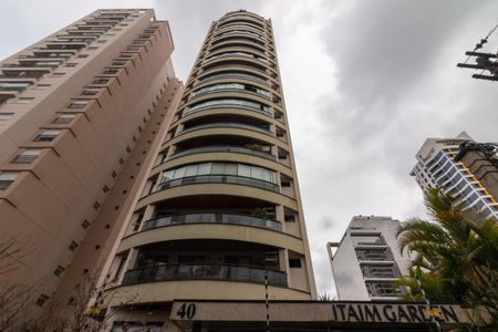 Apartamento à venda com 210m², 3 quartos e 3 vagasFachada do Prédio