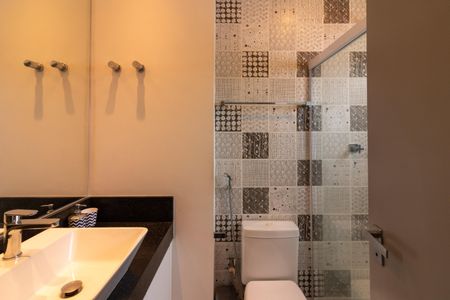 Apartamento à venda com 210m², 3 quartos e 3 vagasBanheiro suíte 3