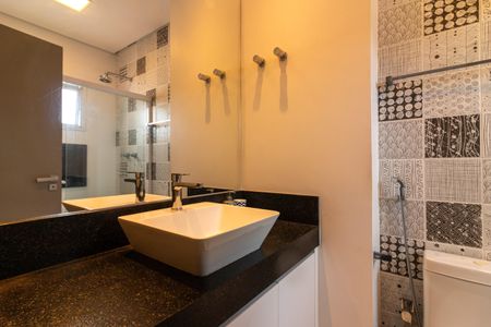 Apartamento à venda com 210m², 3 quartos e 3 vagasBanheiro suíte 3