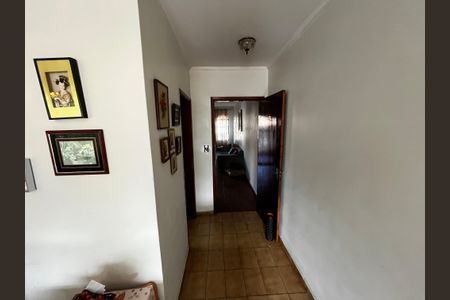 Casa à venda com 210m², 3 quartos e 6 vagasCopa