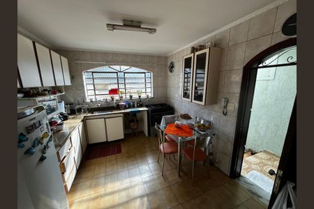 Casa à venda com 210m², 3 quartos e 6 vagasCozinha