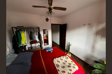 Casa à venda com 210m², 3 quartos e 6 vagasQuarto 2