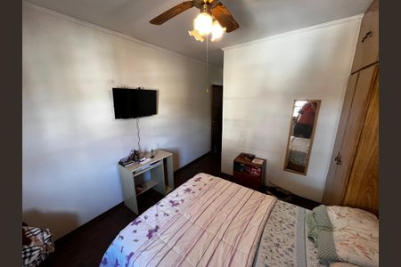 Casa à venda com 210m², 3 quartos e 6 vagasSuíte