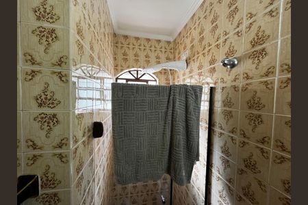 Casa à venda com 210m², 3 quartos e 6 vagasBanheiro da Suíte