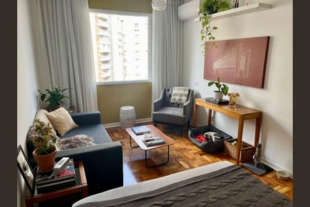 Sala  de kitnet/studio à venda com 1 quarto, 40m² em Jardim Paulista, São Paulo