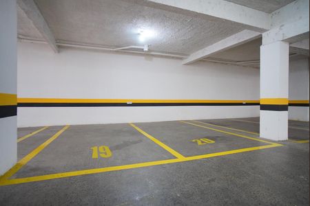 Apartamento à venda com 65m², 2 quartos e 2 vagasEstacionamento - Vagas