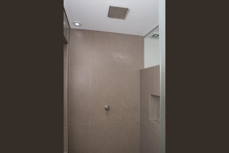 Apartamento para alugar com 140m², 3 quartos e 2 vagas Apartamento para alugar com 140m², 3 quartos e 2 vagasBanheiro da Suíte 1