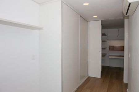 Apartamento para alugar com 140m², 3 quartos e 2 vagas Apartamento para alugar com 140m², 3 quartos e 2 vagasSuíte 2