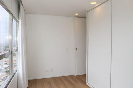 Apartamento para alugar com 140m², 3 quartos e 2 vagas Apartamento para alugar com 140m², 3 quartos e 2 vagasQuarto