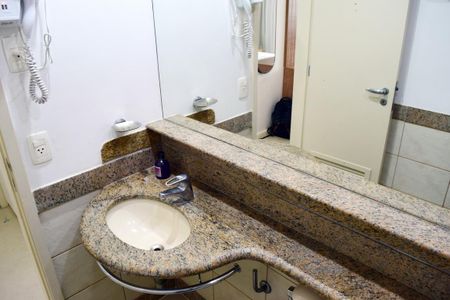 Apartamento para alugar com 40m², 1 quarto e sem vagaBanheiro