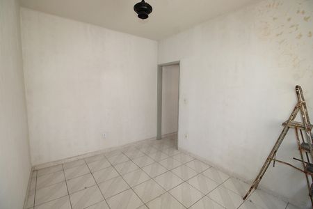 Sala de casa à venda com 1 quarto, 50m² em Del Castilho, Rio de Janeiro