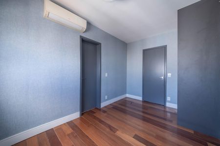 Apartamento para alugar com 197m², 3 quartos e 3 vagasSuíte 1