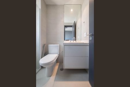 Apartamento para alugar com 197m², 3 quartos e 3 vagasBanheiro da Suíte 1