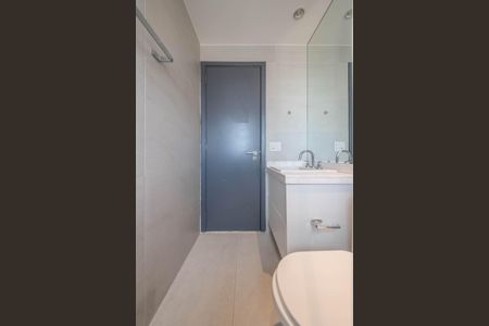 Apartamento para alugar com 197m², 3 quartos e 3 vagasBanheiro da Suíte 2