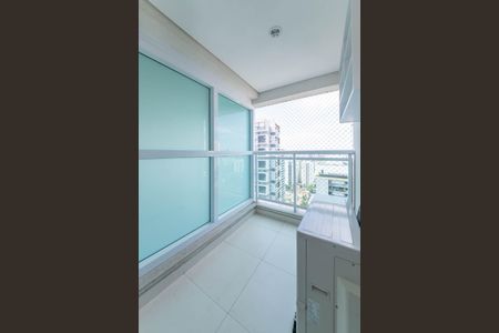 Apartamento para alugar com 197m², 3 quartos e 3 vagasSuíte 2 - Sacada