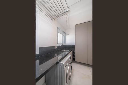 Apartamento para alugar com 197m², 3 quartos e 3 vagasÁrea de Serviço