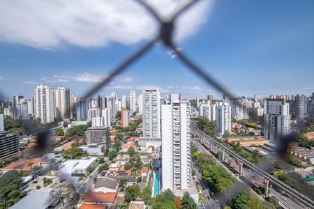 Apartamento para alugar com 197m², 3 quartos e 3 vagasVaranda - Vista