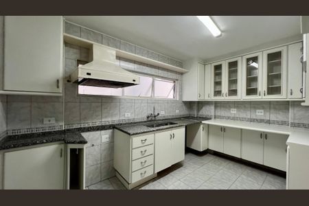 Apartamento para alugar com 115m², 3 quartos e 2 vagasCozinha