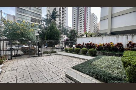 Apartamento para alugar com 115m², 3 quartos e 2 vagasEntrada