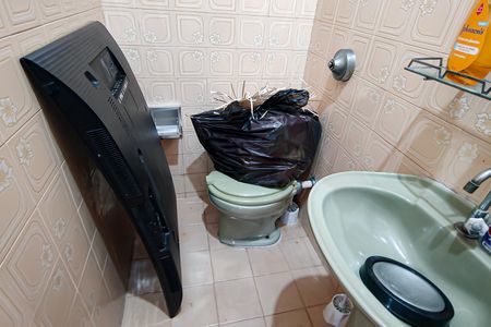 Lavabo de casa à venda com 3 quartos, 350m² em Taquara, Rio de Janeiro