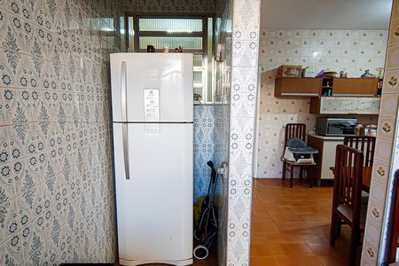 Casa à venda com 350m², 3 quartos e 3 vagas Casa à venda com 350m², 3 quartos e 3 vagasCopa