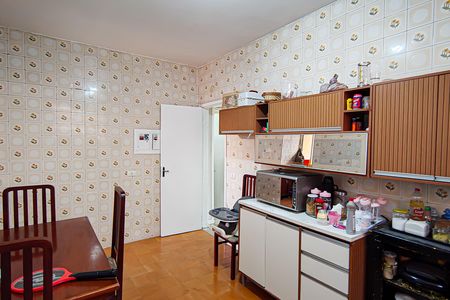 Casa à venda com 350m², 3 quartos e 3 vagas Casa à venda com 350m², 3 quartos e 3 vagasCozinha