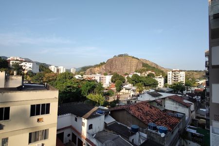 Apartamento à venda com 54m², 2 quartos e 1 vaga Apartamento à venda com 54m², 2 quartos e 1 vagaVista