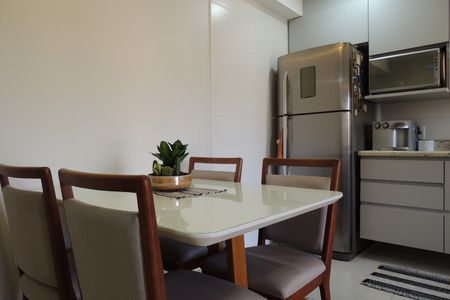 Apartamento à venda com 54m², 2 quartos e 1 vagaSala
