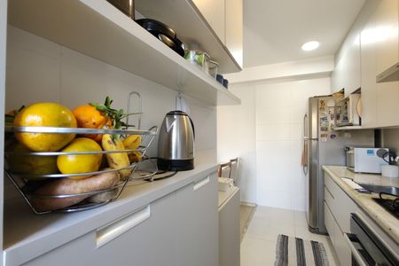 Apartamento à venda com 54m², 2 quartos e 1 vaga Apartamento à venda com 54m², 2 quartos e 1 vagaCozinha - Armários