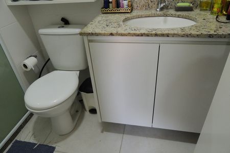 Apartamento à venda com 54m², 2 quartos e 1 vagaBanheiro da Suíte 1