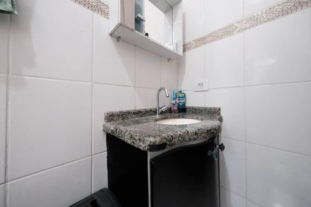 Casa à venda com 105m², 2 quartos e 2 vagasBanheiro da Suíte 2