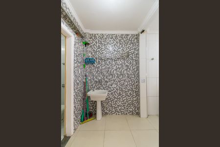 Apartamento à venda com 74m², 2 quartos e sem vagaÁrea de Serviço