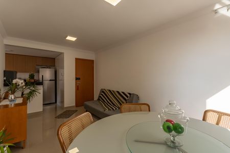 Apartamento para alugar com 54m², 2 quartos e 1 vaga Apartamento para alugar com 54m², 2 quartos e 1 vagaSala