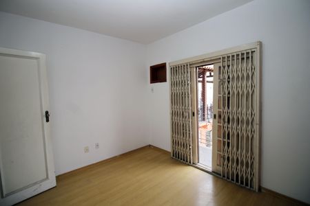 Casa para alugar com 200m², 5 quartos e 6 vagasSuíte 2