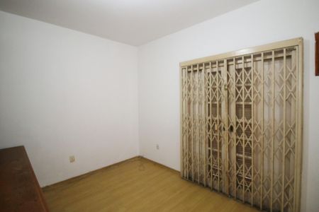 Casa para alugar com 200m², 5 quartos e 6 vagasQuarto 2