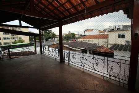 Casa para alugar com 200m², 4 quartos e 5 vagasVaranda 2º piso