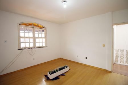 Casa para alugar com 200m², 4 quartos e 5 vagas Suíte 1
