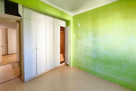 Apartamento à venda com 57m², 2 quartos e 1 vagaQuarto 2