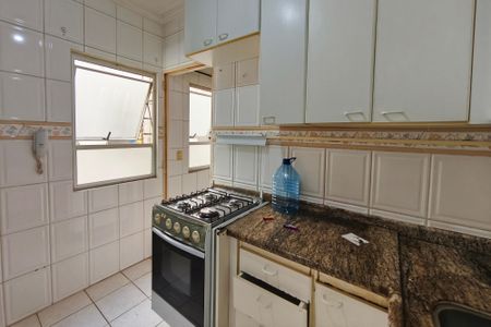 Apartamento à venda com 57m², 2 quartos e 1 vagaCozinha