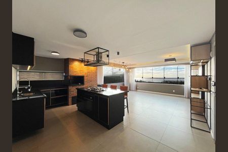 Apartamento à venda com 122m², 2 quartos e 2 vagasCozinha