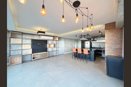 Apartamento à venda com 122m², 2 quartos e 2 vagasSala