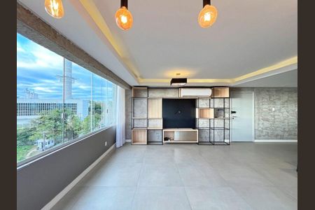 Apartamento à venda com 122m², 2 quartos e 2 vagasSala